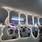 شیشه و اینه پاسداران