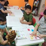 آکادمی زبان دنا