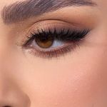 خدمات تخصصی میکاپ و میکروبلدینگ حسینی