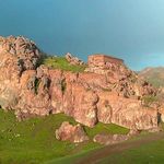 قلعه دختر میانه (قیز قالاسی )