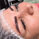 خدمات آرایش دائم توسط پیگمنتر هانیه میری