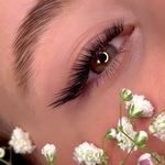 خدمات تخصصی مژه کیمیا الماسی