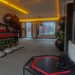 باشگاه ورزشی بانوان نوین