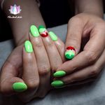 مرکز کاشت ناخن خاطره