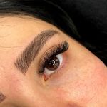 خدمات اکستنشن مژه ولیفت سارا