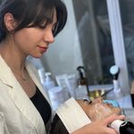 مرکز تخصصی فیشیال و مراقبت ازپوستsb,skin