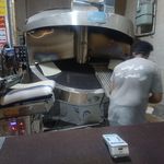 نانوایی ماشینی قدمگاه