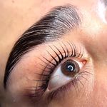 خدمات تخصصی اکستنشن مژه آسایش