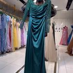 گالری لباس مجلسی شیک سنتر