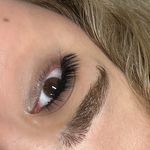 اکستنشن و لیفت مژه مَری استایلشر