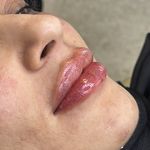 کلینیک پوست مو زیبایی و لیزر هیما