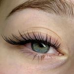 آرایشگاه و آموزشگاه زنانه (مون بيوتی)
