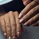سالن زیبایی تخصصی ناخن آنیل
