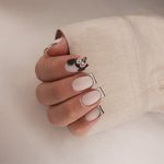 مرکزتخصصی کاشت ناخن و اکستنشن مژه رامونا