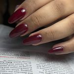 مرکز تخصصی کاشت ناخن شبنم