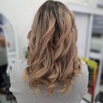 آموزشگاه سالن زیبایی قصر یاسمن