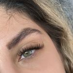 اکستنشن و لیفت مژه مَری استایلشر