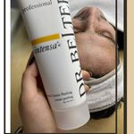 مرکزتخصصی فیشال وپاکسازی پوست آزیتا نوری