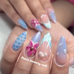 کاشت ناخن پاییز