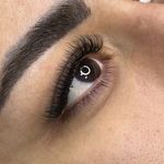 خدمات تخصصی ناخن و مژه