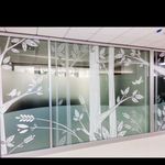 شیشه بری و نصب شیشه شاهان