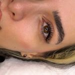 خدمات تخصصی اکستنشن مژه نایرا خداوردیان