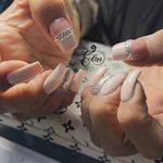 سالن زیبایی اولین