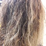 خدمات کراتین و رنگ مو فرزانه