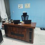 دکتر فرهاد میری