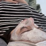 فشیال و پاکسازی پوست النازوید