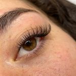 مرکز خدمات و آموزش مژه 21