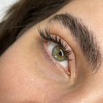 مرکز خدمات و آموزش مژه 21