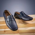 استودیو مانی