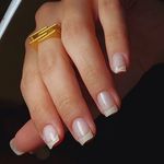 خدمات تخصصی ناخن eli