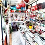 فروشگاه آرایشی بهداشتی و زیورالات ملکه