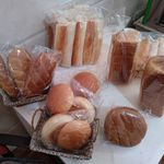 نان و شیرینی ثابتی