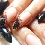 خدمات تخصصی ناخن حدیث