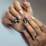 ناخن کار آزاده شورائی