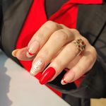 ناخن کار آزاده شورائی