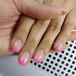 خدمات کاشت ناخن فائزه