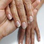 خدمات کاشت ناخن فائزه