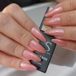 خدمات کاشت ناخن فائزه