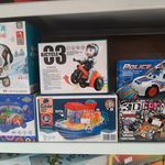 فروشگاه اسباب بازی و عروسک دینو