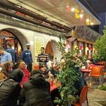 پیتزا و ذغالی برگر اروئی