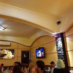 پیتزا و ذغالی برگر اروئی