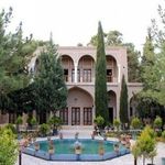 اقامتگاه سنتی ایوان ماهان