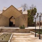 مقبره استاد احمد نی ریزی