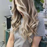 رنگ و لایت و کراتینه تخصصی نگار تشرفی
