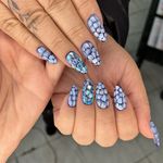 سالن تخصصی خدمات ناخن،فیشال،رنگ مش هلیا