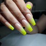 آموزش و خدمات تخصصی ناخن دریا تقی پور